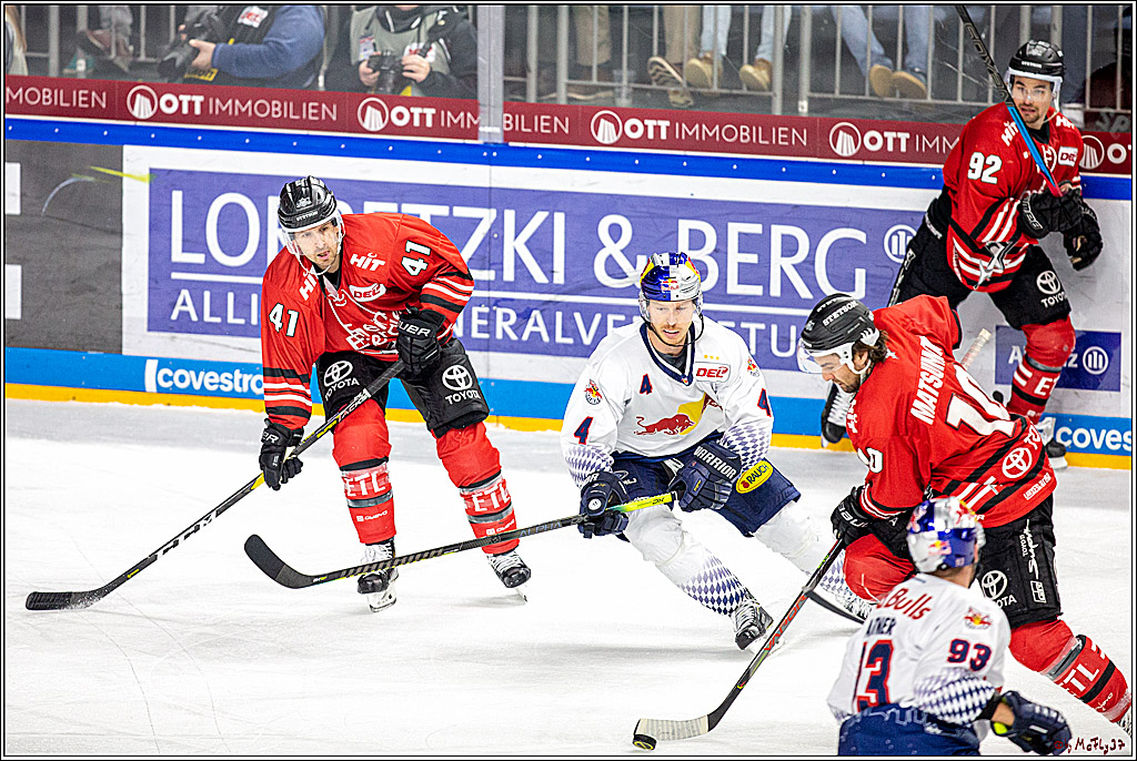 DEL;  Koelner Haie - EHC Red Bull Muenchen; Koeln, 02.02.2020